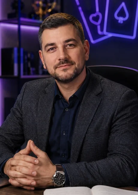 Олександр Петров